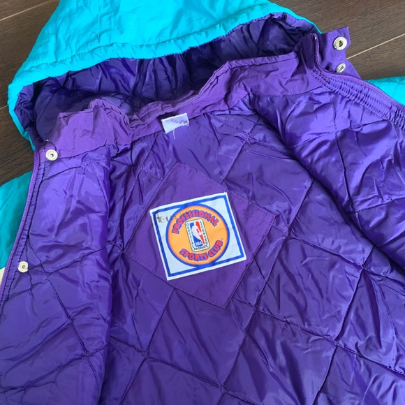 Vintage 1990’s Charlotte Hornets NBA Kid’s Sports Jacket - Picture 4 of 6